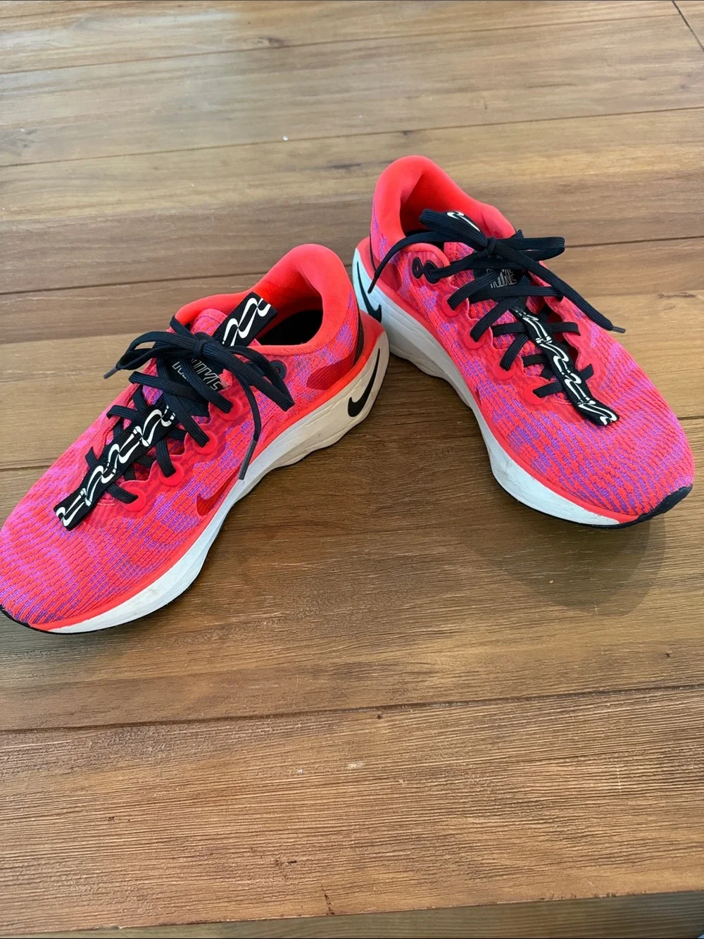Nike Women's Running Shoes in Bright Pink and Purple Knit size 8